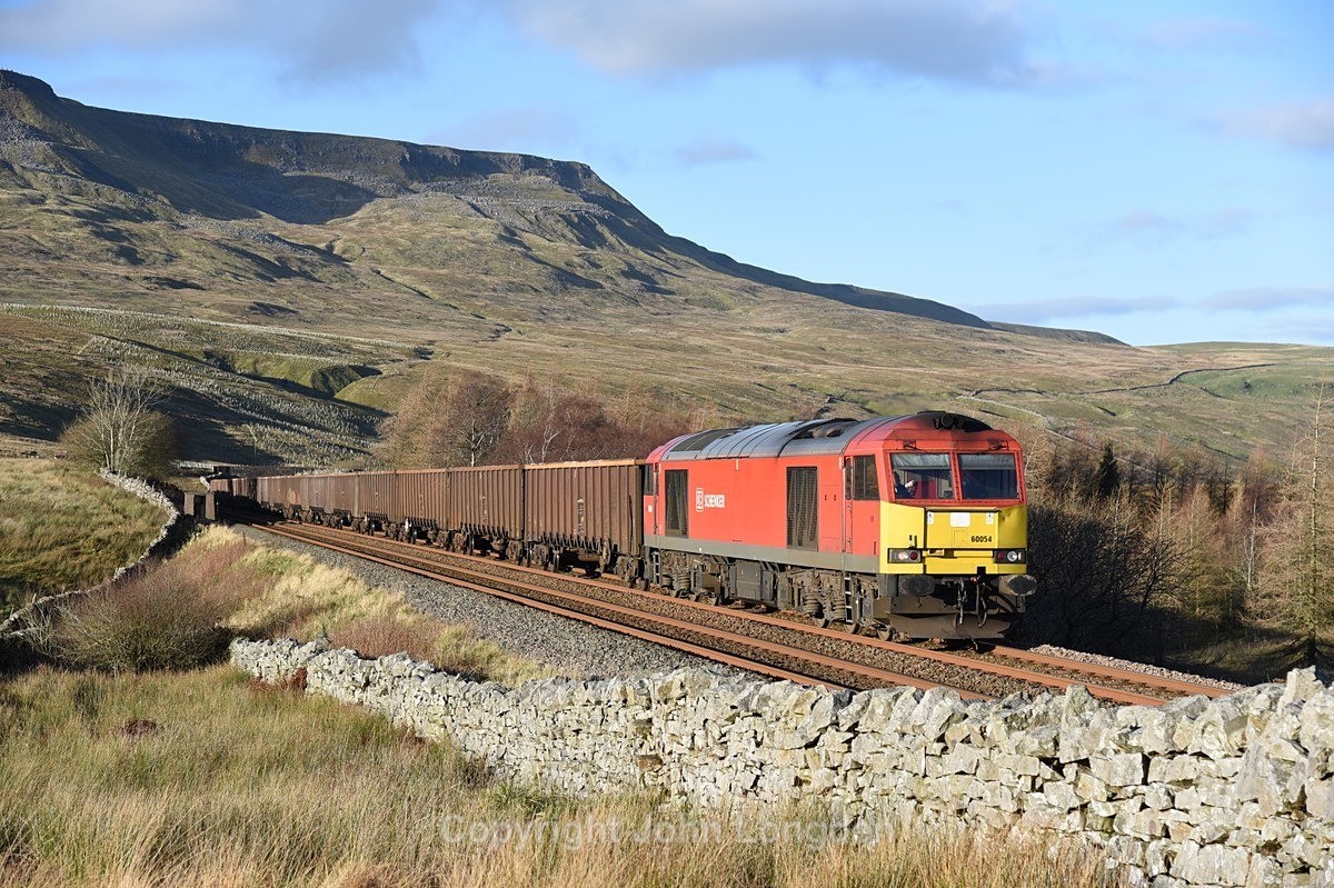 JL - 25.11.20 60054 6E97 Kirkby Thore - Tees Dock, Ais Gill MP260 - Ais Gill - Milepost 260