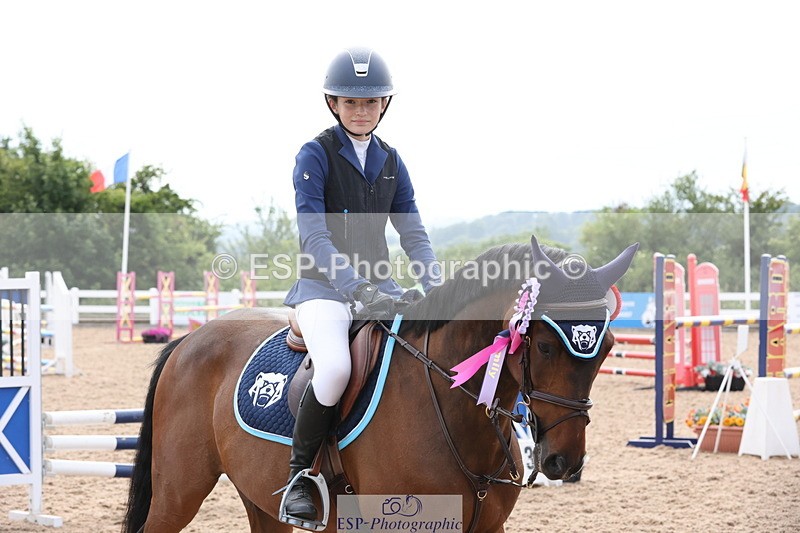 240630A-165411-15378 - Cls 33 Foxhunter and 1.10m Open