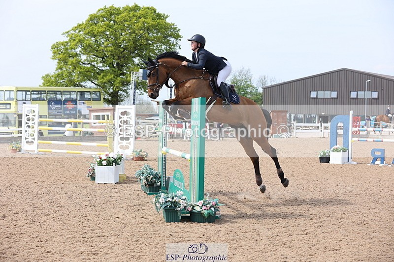 240511A-153410-14729 - Cls 36 National 1.30m Open