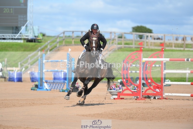 230721A-162555-07678 - Cls 10, 2 Star Big 1.45m Break to End