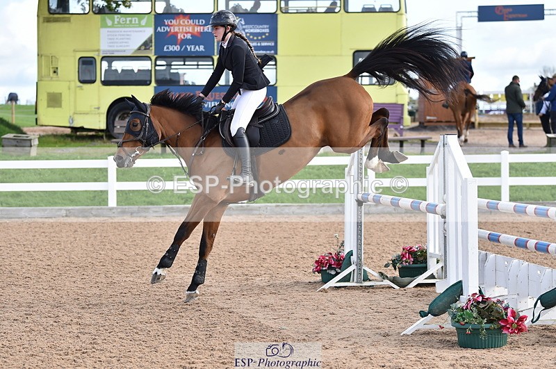 231015A-133256-08342 - Cls 25 95cm Amateur Q 2nd R