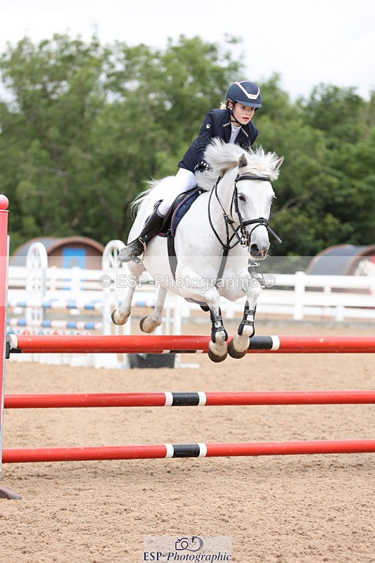 240630A-120752-12910 - Cls 31 Discovery and 90cm Open