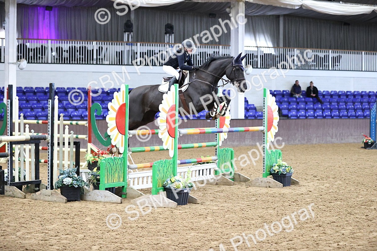 SBM_006412_Class 17 - Senior Foxhunter - 120m - Cart - Allegra
