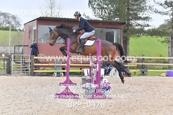 BPP_0478 - CLASS 4 FRI Senior Newcomers/ 1.10m Open