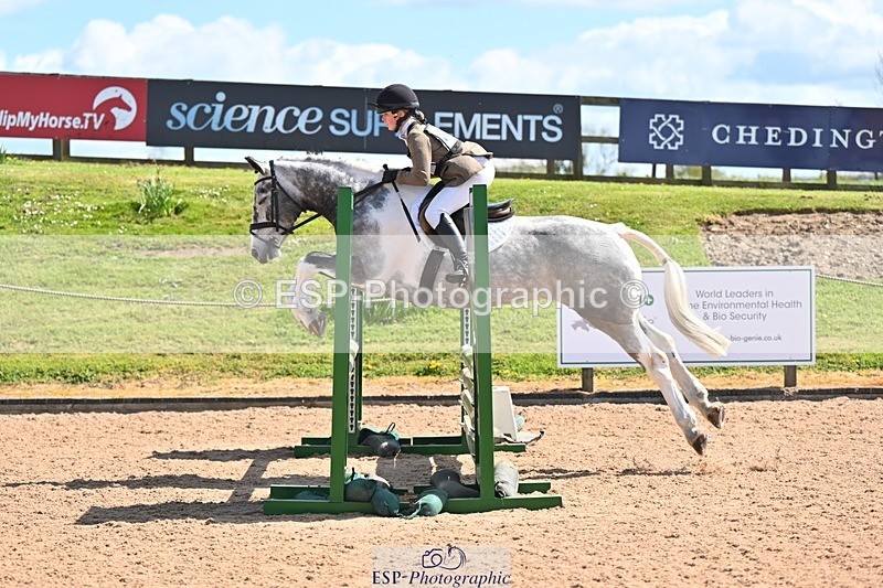 260419-122721-11278 - Q-818-Chloe.Fox-Pitt