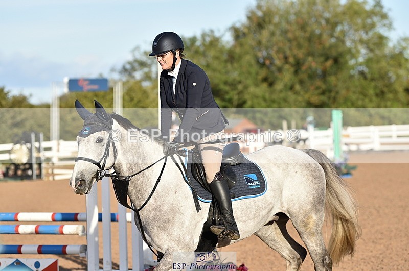 231015A-092714-06713 - Cls 22 British Novice & 90cm Open