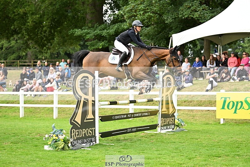 250705A-131051-14808 - Cls 30 Snr Foxhunter 2nd R Jump Offs and Presentations