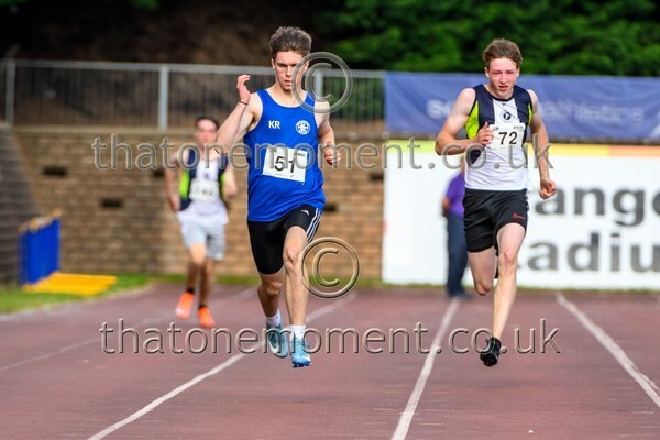 Sen25SUN-927037 - Track Male