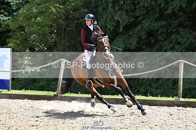 260705A-141156-20277 - Cls 52 Snr 1m 05 GP Jump Off