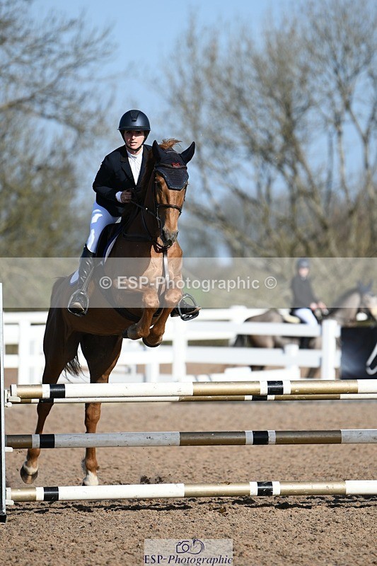 250330-100019-05953 - Cls 32 British Novice and 90cm