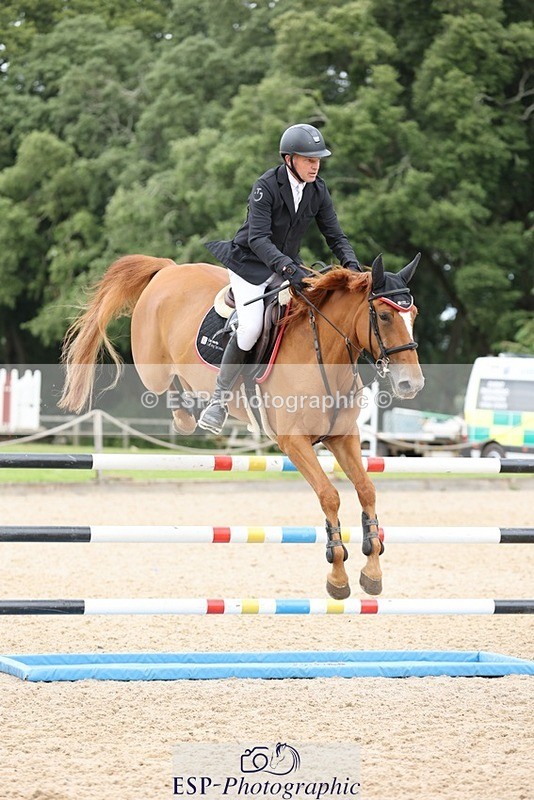 240711-150619-28826 - Cls 124 Foxhunter