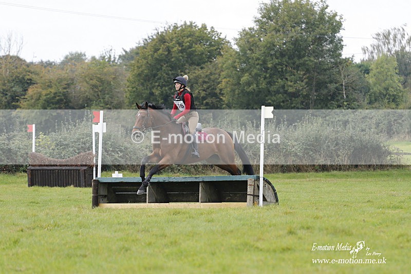  WWHT 171021 2307 - Novice Pairs (0.80m)  17/10/21