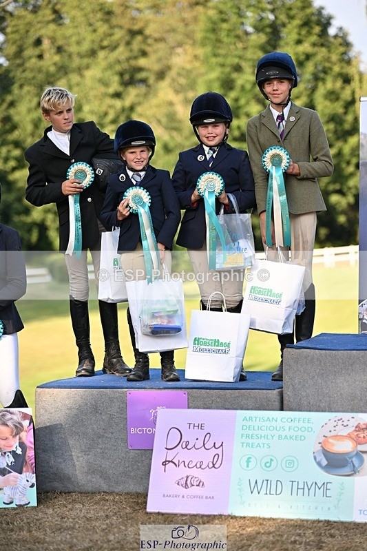 250822A-172843-24633 - Friday Presentations