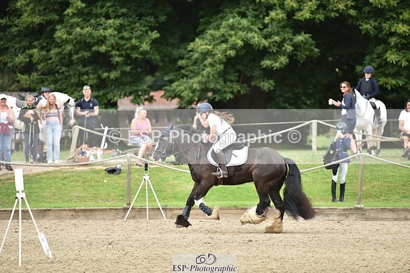 240802-101932-00797 - 70cm Round 1