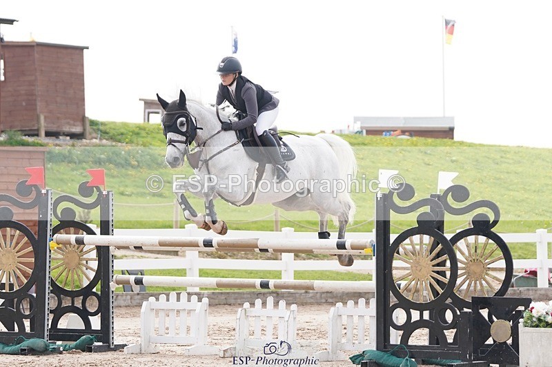 250425-101014-08458 - Cls 30 Young Horse 6yr old