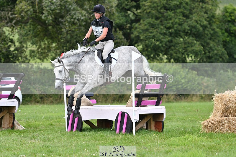 240804-155827-17822 - 663-Emma_Langfjord-Friend-MOUNTROSS_FIONN