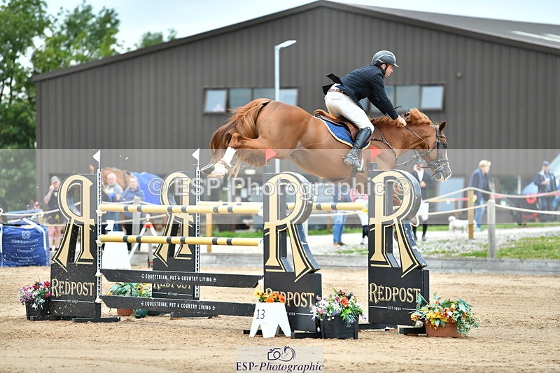 230720A-151456-03779 - Cls 9, 2 Star Big 1.40m Start to break