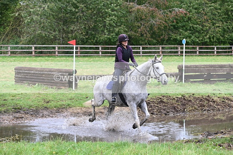 WJ6_6221 - Time at Photographer 12:41 to 13:05