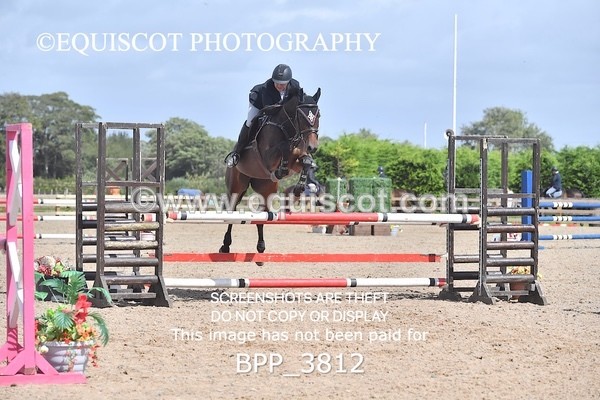 BPP_3812 - CLASS 6 Senior Discovery/ 1m Open