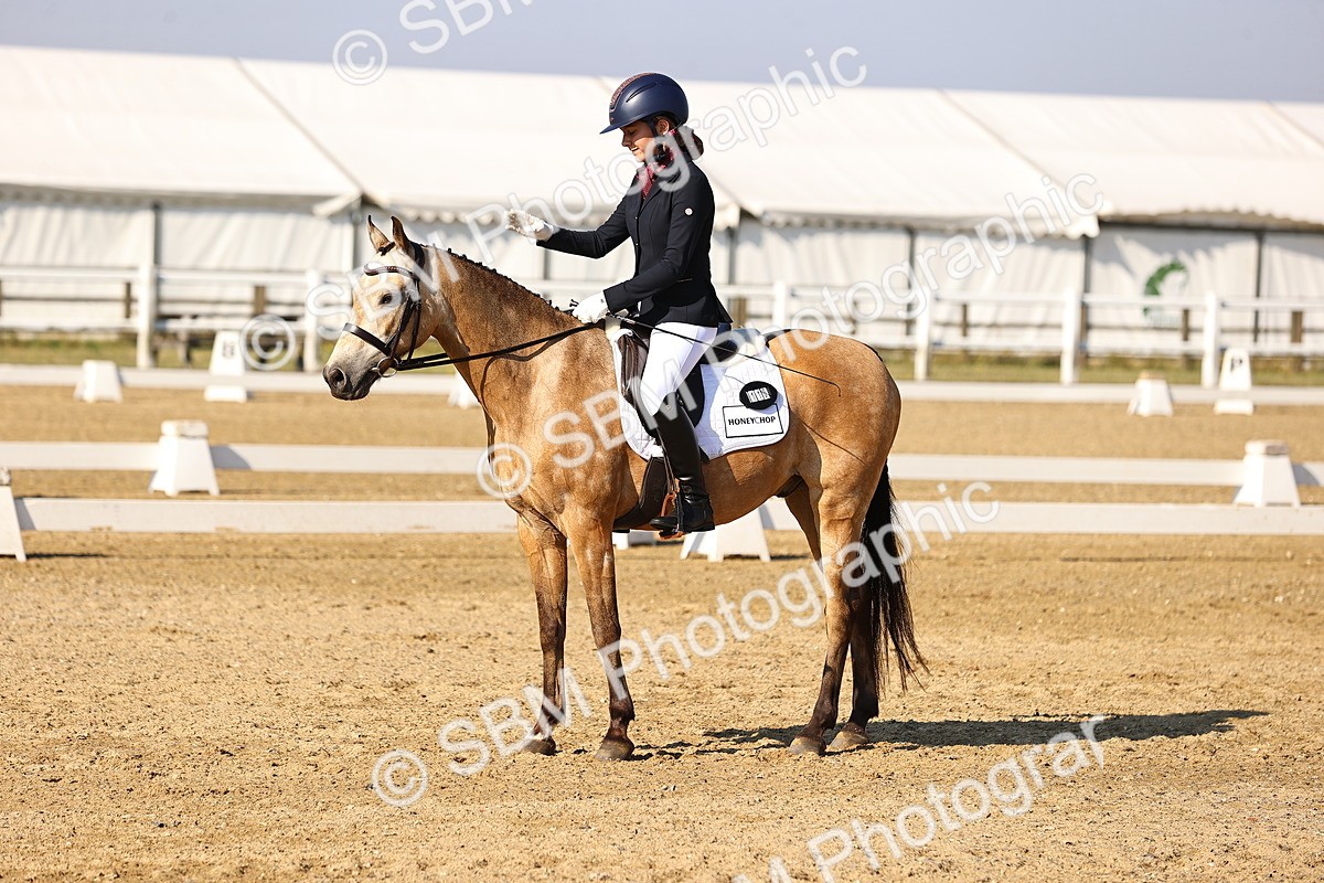 SBM_002601 - Intro 2 - Warm Up