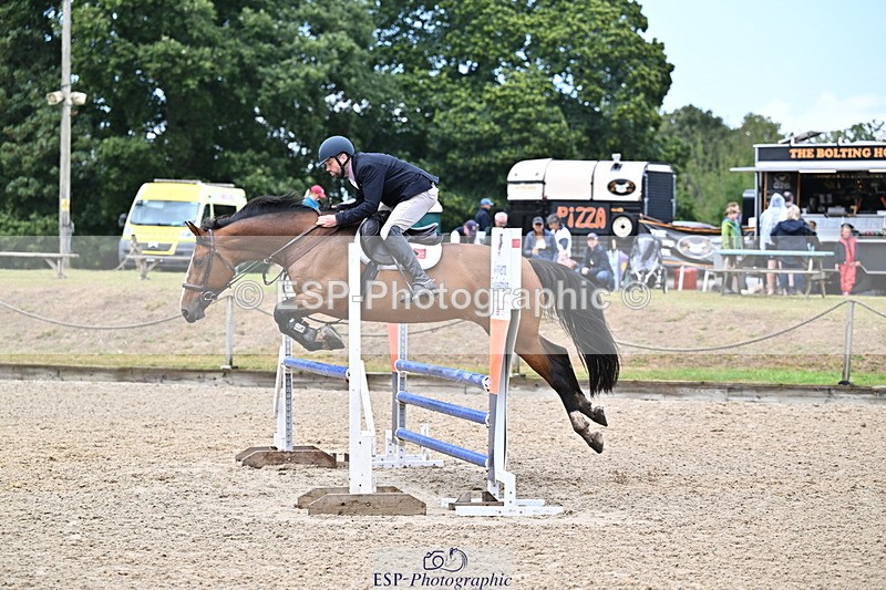 250831A-130011-10450 - Cls 42 Snr 1m Grand Prix