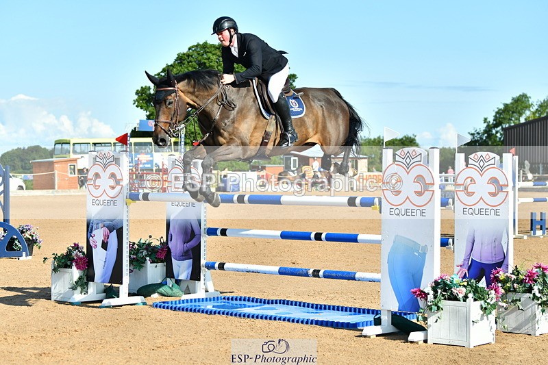 230720A-090744-01583 - Cls 1, 2 Star Small 1.30m