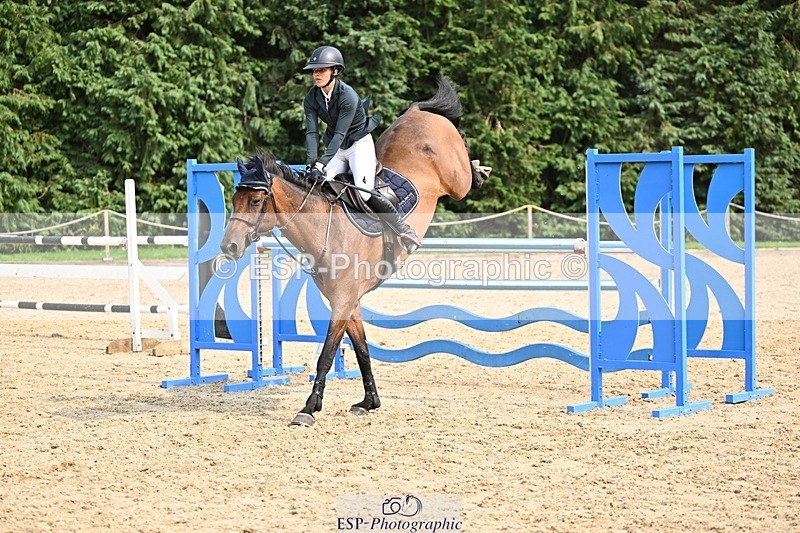 240818-153234-05253 - Cls 12A Snr Foxhunter & 1.20m Open