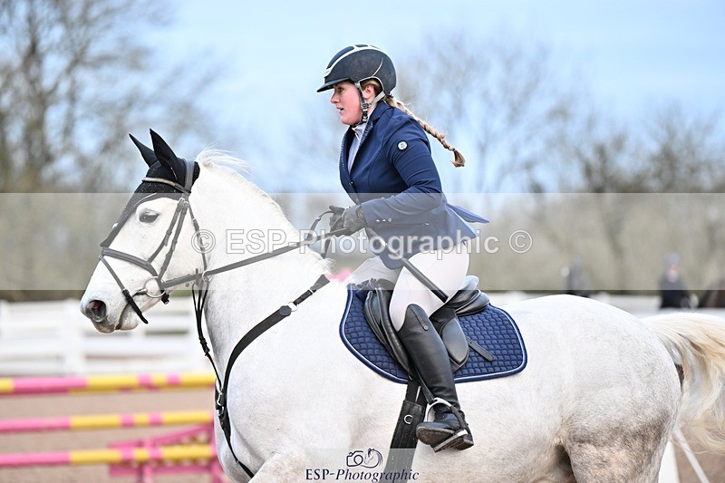 250112-091831-00633 - Cls 15 British Novice and 90cm Open