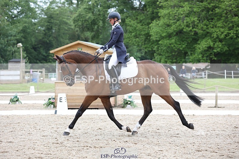 240523-162930-05975 - 240-KINDA_CORVETTE-Dani_Evans