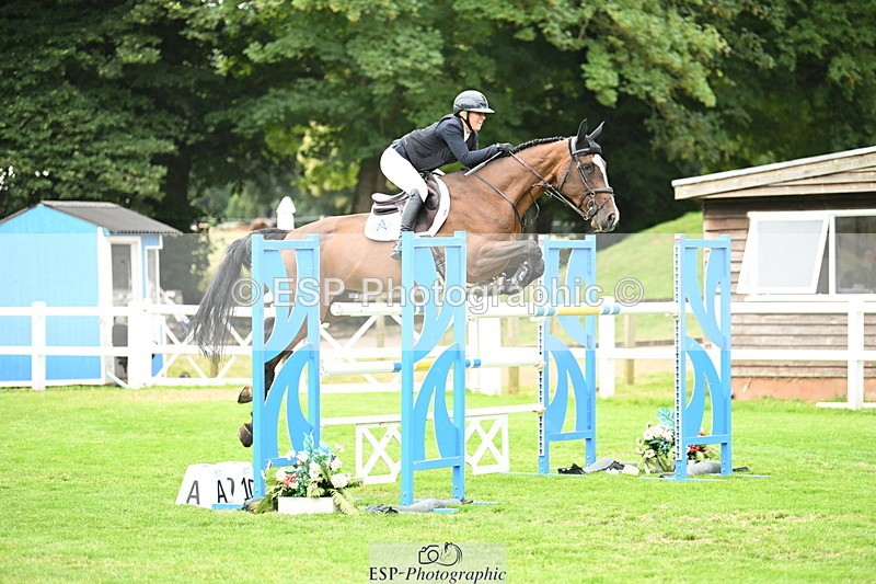 250705A-124215-14723 - Cls 30 Snr Foxhunter 2nd R Jump Offs and Presentations