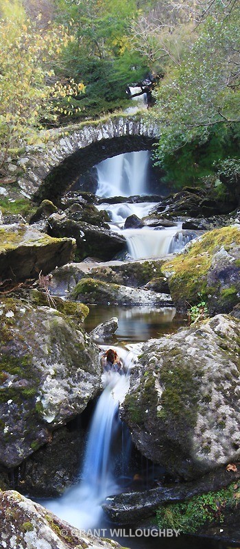 Ancient bridge Glen Lyon - Woods Trees Gorges and Waterfalls