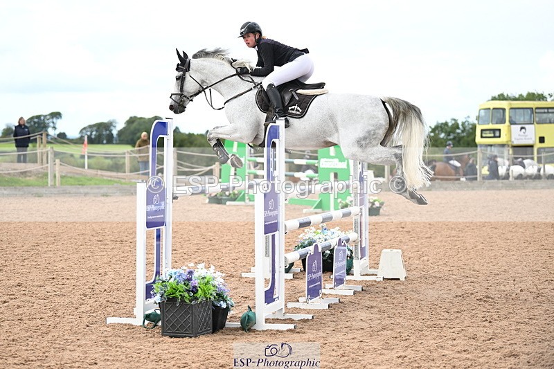 240912A-132101-01667 - Cls 4 Snr 1.20m Open