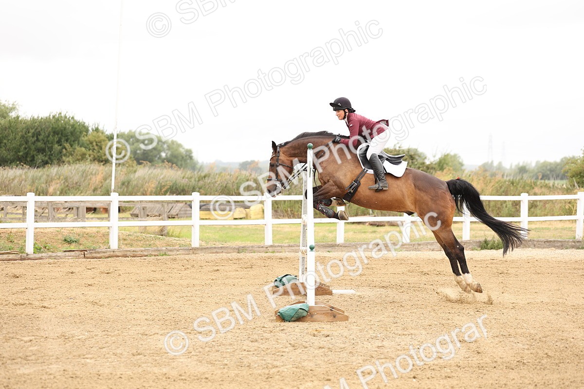 SBM_023972 - Class 6 - Senior Newcomers 1.10m