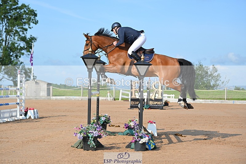 230721A-090314-04845 - Cls 2, 2 Star Small 1.30m