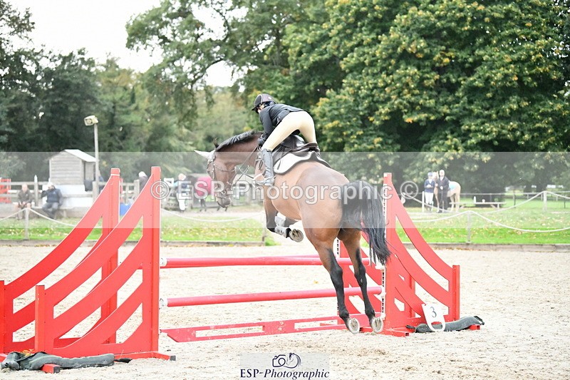 251004A-173521-02516 - Classes 12 & 13 90cm