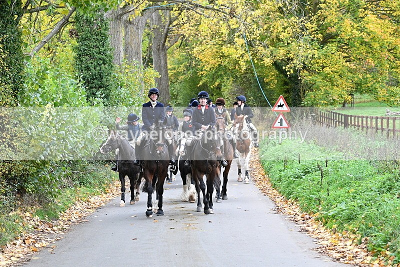 WJ7_7323 - Walk Home..