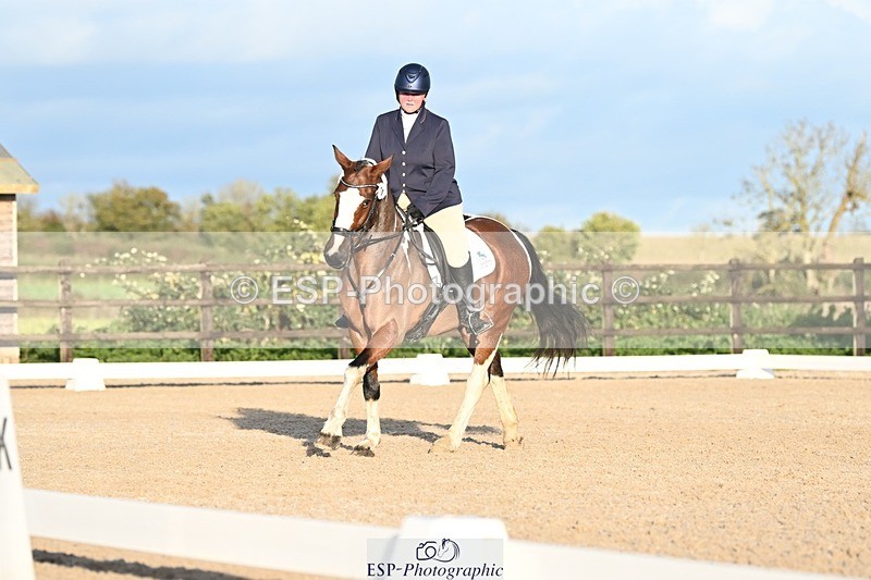 231105-152328-03798 - Cls 5 Novice 27 Start to 15.30 break