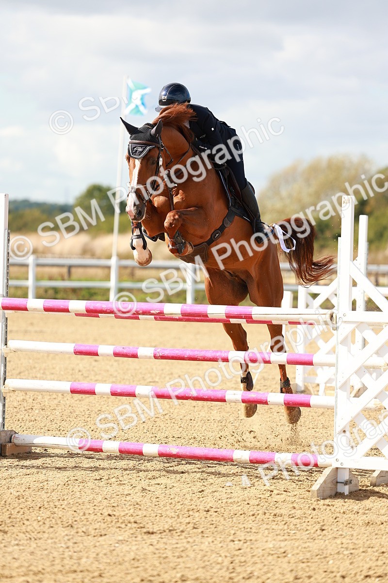 SBM_001867 - Class 5 - Senior Foxhunter - 1.20m