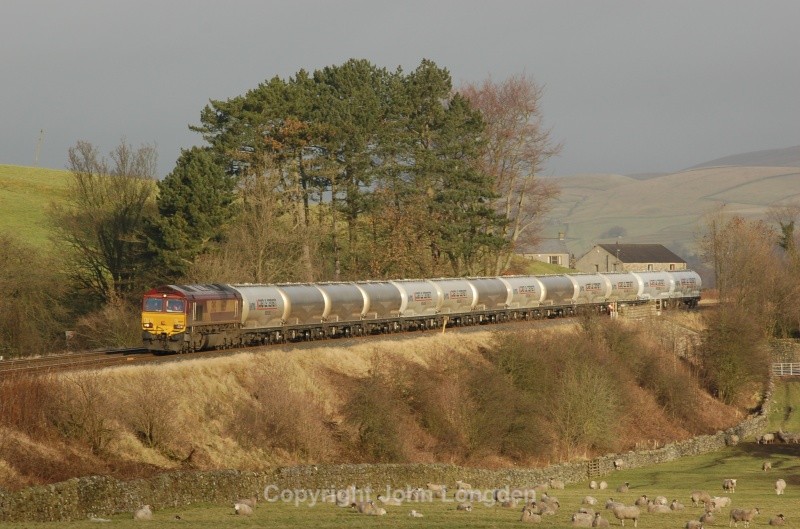 17.12.08 66159 6M00 Mossend - Clitheroe Settle - Settle