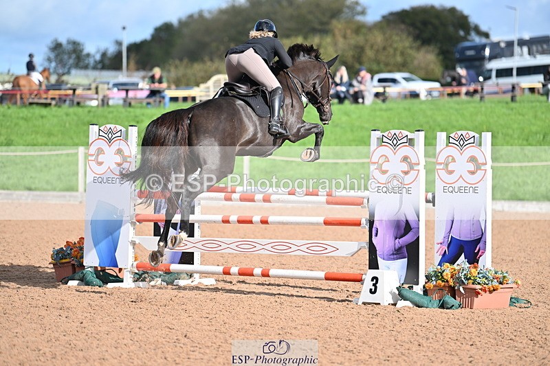 231014A-103710-04161 - Cls 18 Newcomers & 1.10m Open