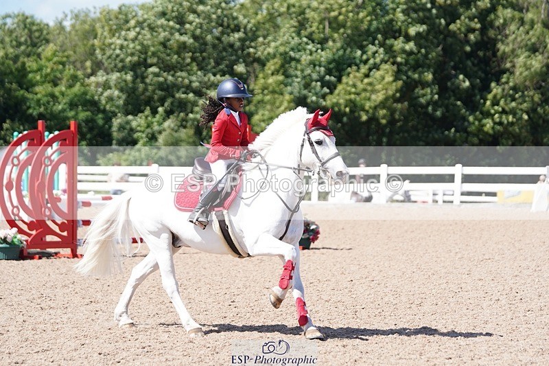 250627-160236-00012 - Cls 2 Pony Intro 80cm