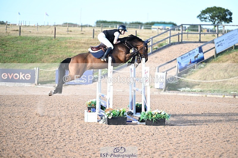 260731-192233-07127 - Cls 15 Snr Foxhunter