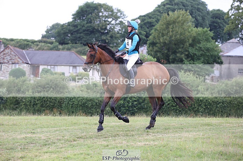 230625-104903-01451 - XC 90cm 9.45 to 11.00