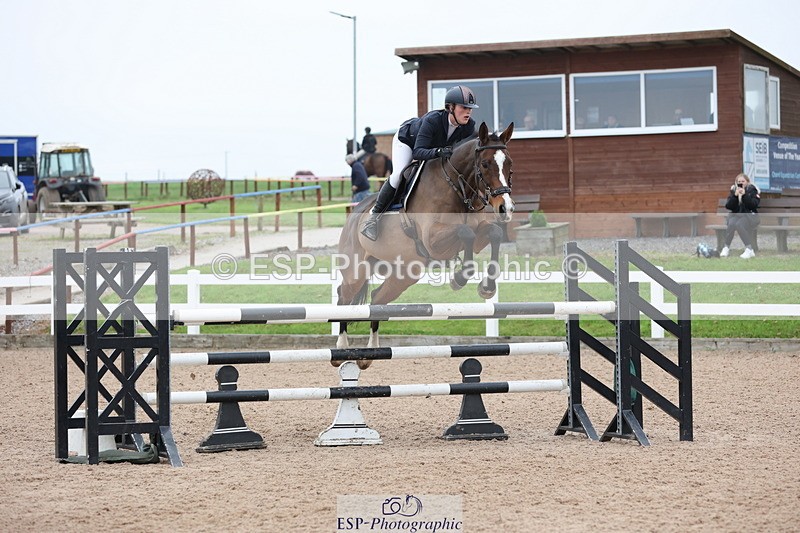 241101A-114509-01479 - FRI Cls 5 Newcomers and 1.10m Open