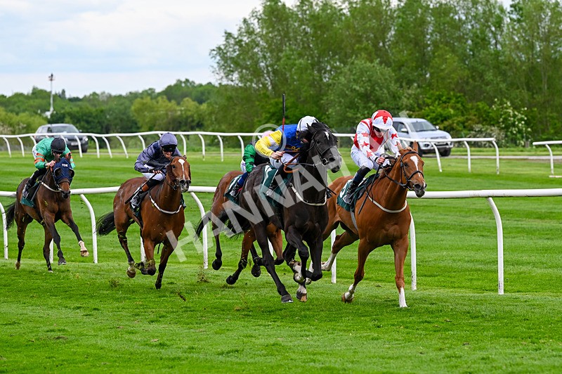 210526-Race 5-Lope Y Linda-4702 - Race 5 16.15pm Free Digital Racecard At raceday-ready.com Handicap