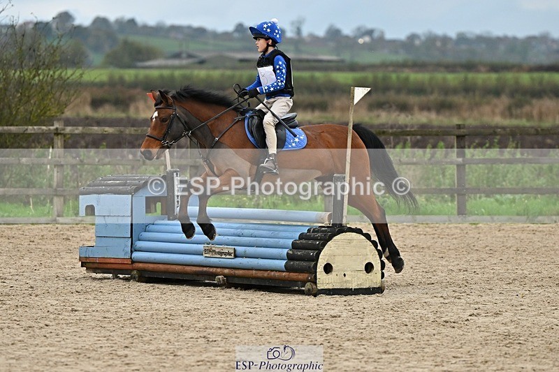 241110-150841-01215 - 70-75cm Arena Eventing