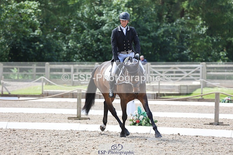 240523-131620-02573 - 303-KILLEENHOUSESTUD_OBOS_16-Tom_D_Crisp