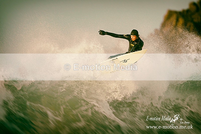 SU 170109-12bbcc - Water