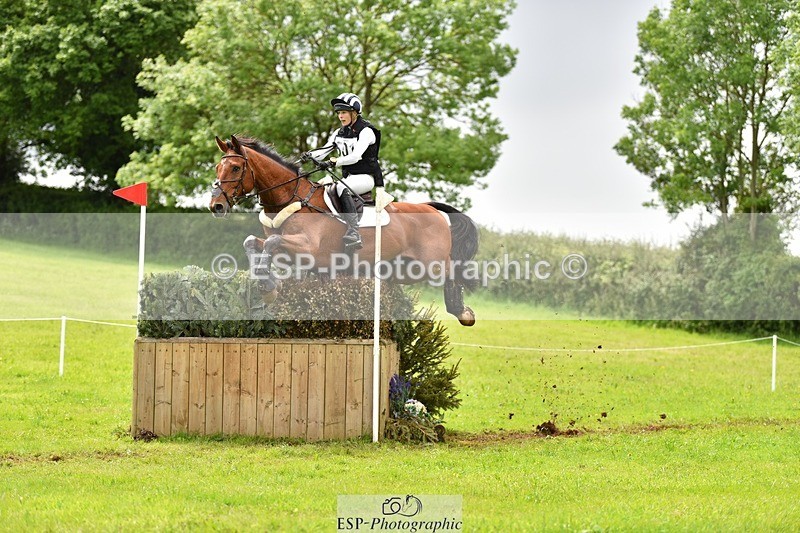 240526-141946-23466 - 501-BRUNO_FG-Edie_Campbell