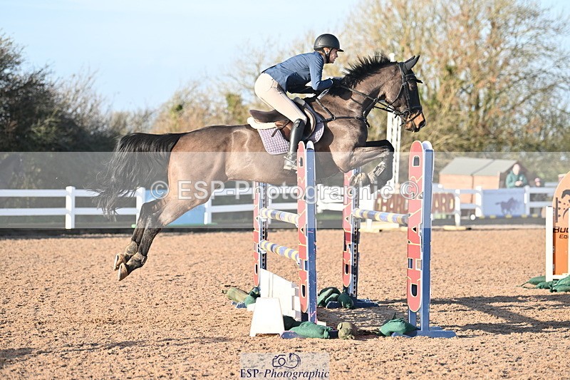 231210A-133707-02630 - Cls 20 Newcomers & 1.10m Open